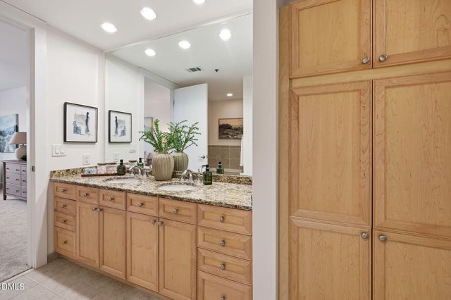 618 N Boylan Avenue 724, Raleigh, NC 27603