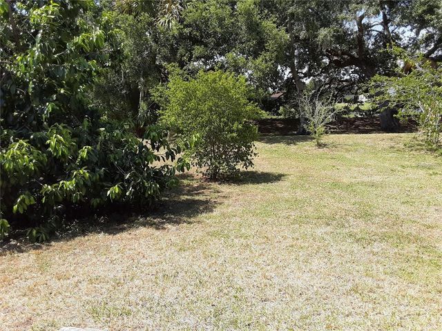 5619 COLONIAL OAKS BOULEVARD, Sarasota, FL 34232