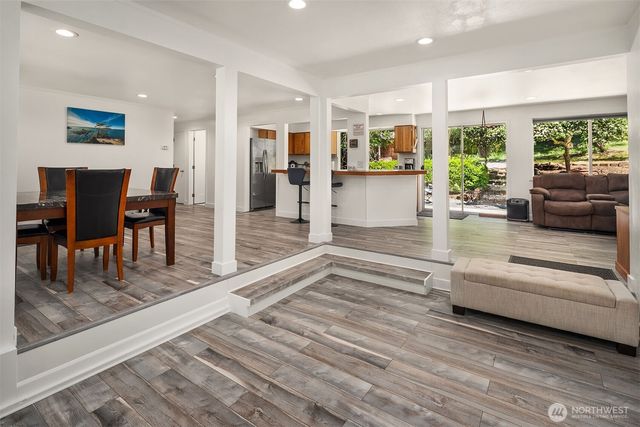 16530 237th Avenue SE, Issaquah, WA 98027