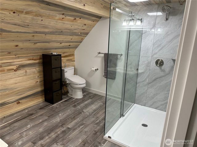 16530 237th Avenue SE, Issaquah, WA 98027
