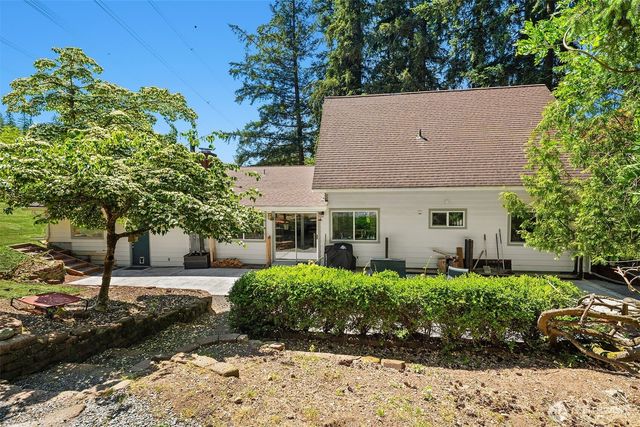 16530 237th Avenue SE, Issaquah, WA 98027