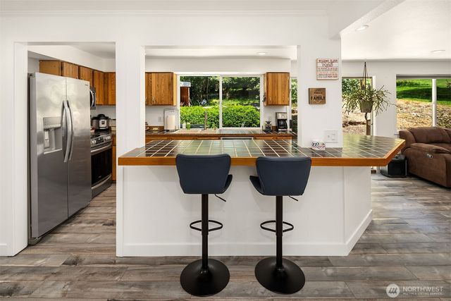 16530 237th Avenue SE, Issaquah, WA 98027