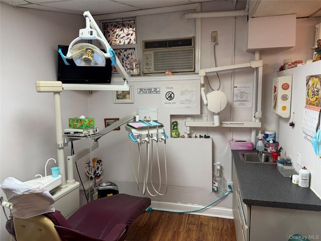 43-30 48th Street, Sunnyside, NY 11104
