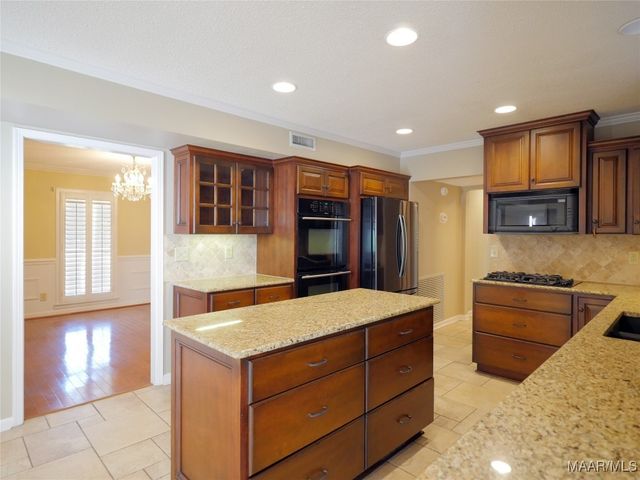 1800 Wentworth Drive, Montgomery, AL 36106