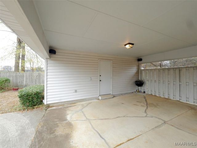 1800 Wentworth Drive, Montgomery, AL 36106