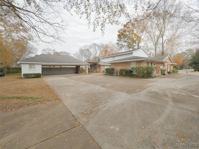 1800 Wentworth Drive, Montgomery, AL 36106