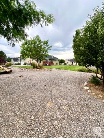 233 S 500 W, Monroe, UT 84754