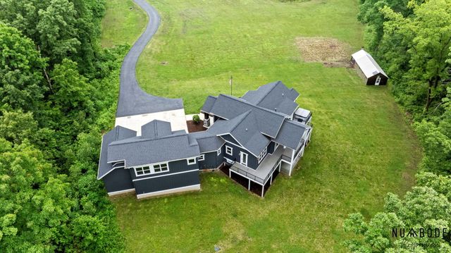 1497 10 Mile Road NE, Comstock Park, MI 49321