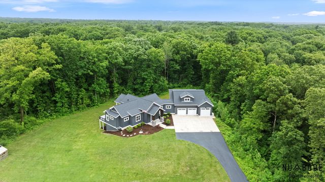 1497 10 Mile Road NE, Comstock Park, MI 49321