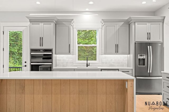 1497 10 Mile Road NE, Comstock Park, MI 49321