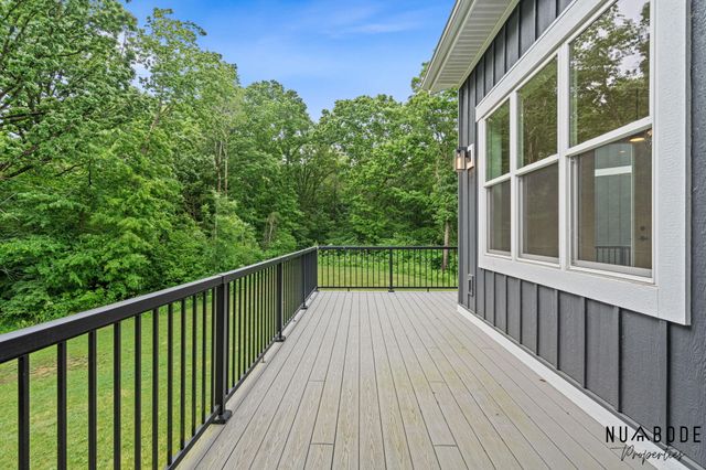 1497 10 Mile Road NE, Comstock Park, MI 49321
