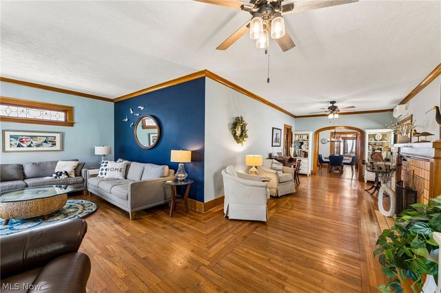 1611 E Erie Avenue, Lorain, OH 44052