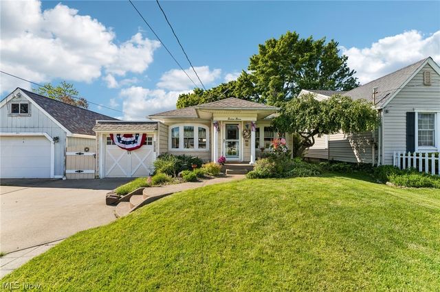 1611 E Erie Avenue, Lorain, OH 44052