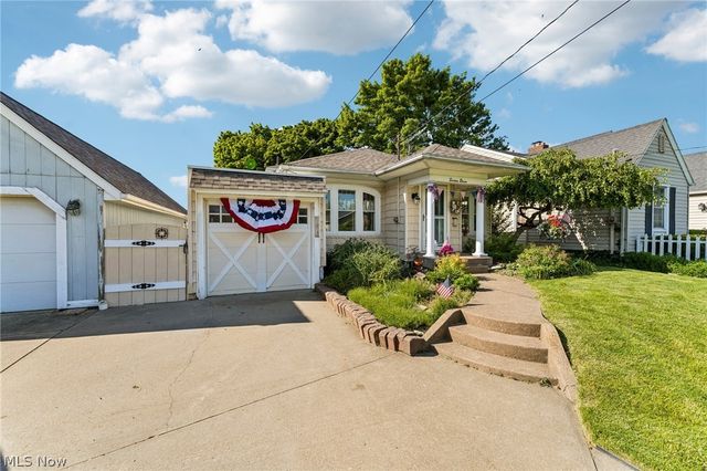 1611 E Erie Avenue, Lorain, OH 44052