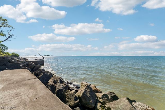 1611 E Erie Avenue, Lorain, OH 44052