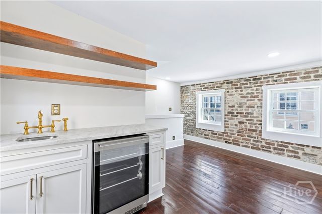 419 E Charlton Street, Savannah, GA 31401