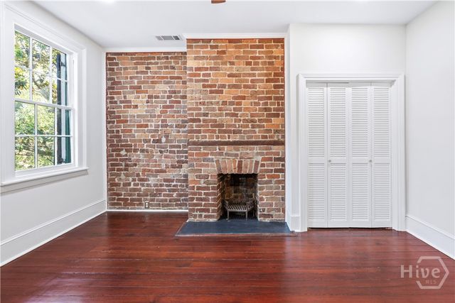 419 E Charlton Street, Savannah, GA 31401