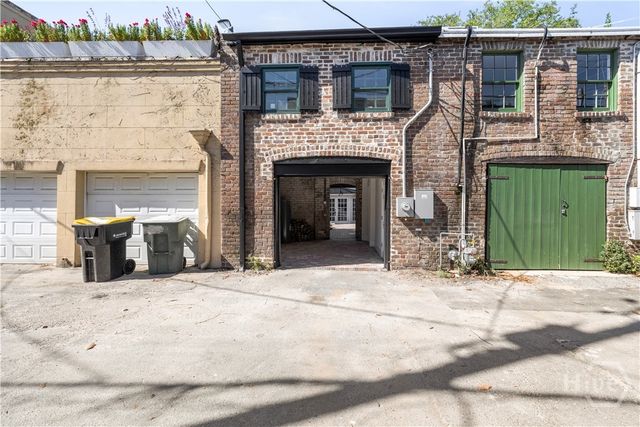 419 E Charlton Street, Savannah, GA 31401