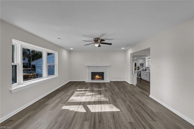 2300 Plantation DR, Virginia Beach, VA 23454