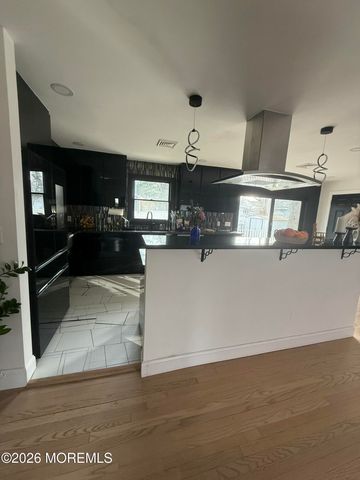 608 Carol Avenue, Oakhurst, NJ 07755