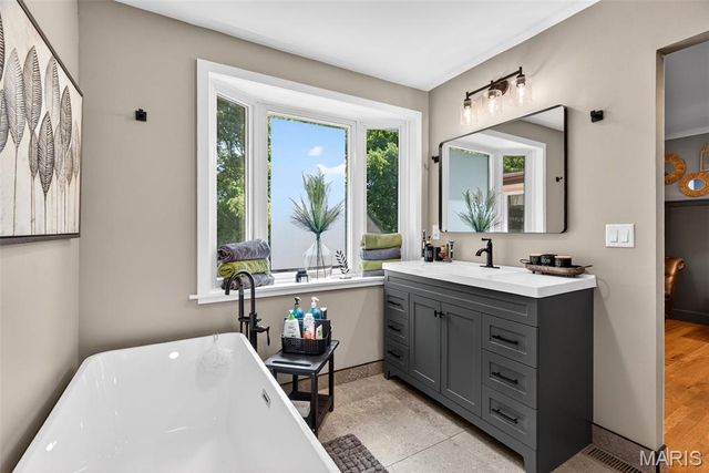 329 Kimberly Lane, St Peters, MO 63376