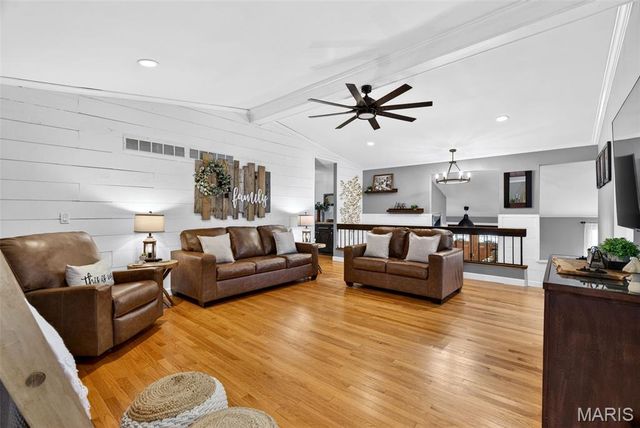 329 Kimberly Lane, St Peters, MO 63376