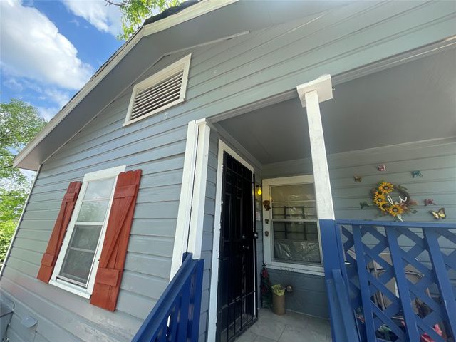 6101 Hirsch Road, Houston, TX 77026