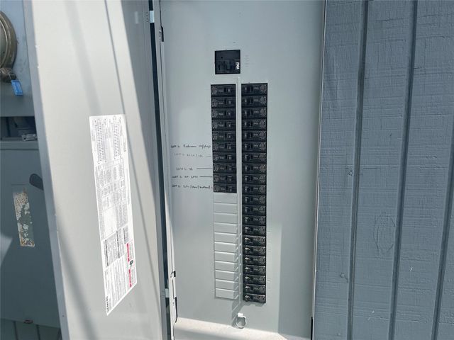 6101 Hirsch Road, Houston, TX 77026