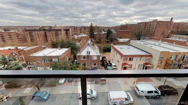 67-19 Austin Street 6A, Forest Hills, NY 11375