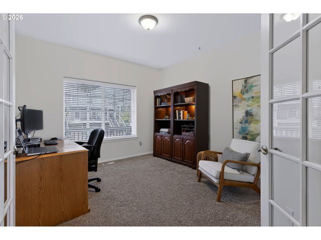 20447 NOBLE Ln, West Linn, OR 97068