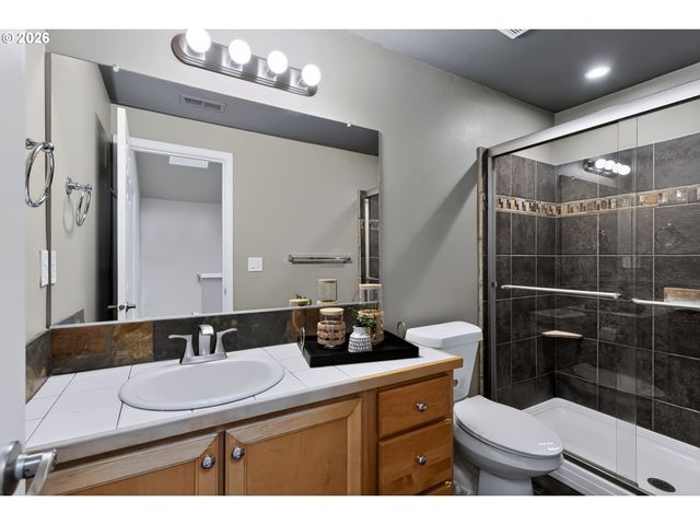 20447 NOBLE Ln, West Linn, OR 97068