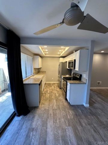 13765 Mango Drive, Del Mar, CA 92014