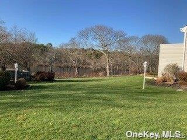 34 MONTAUK HIGHWAY 12, Westhampton, NY 11977