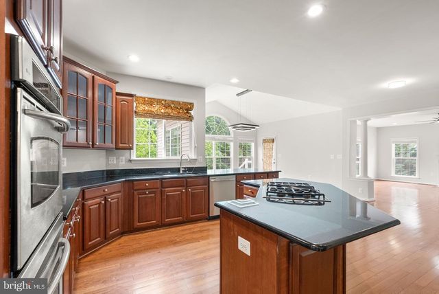 175 ALPINE DR SE, Leesburg, VA 20175