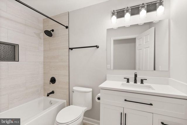 175 ALPINE DR SE, Leesburg, VA 20175