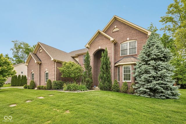 6677 W May Apple Drive, Mccordsville, IN 46055