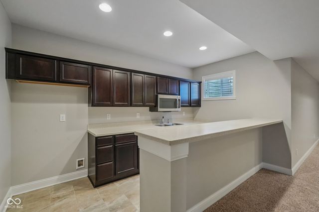 6677 W May Apple Drive, Mccordsville, IN 46055