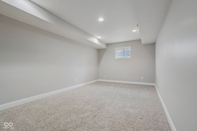 6677 W May Apple Drive, Mccordsville, IN 46055