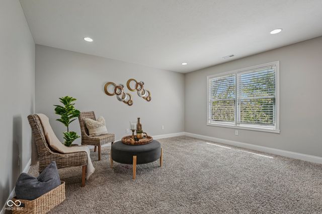 6677 W May Apple Drive, Mccordsville, IN 46055