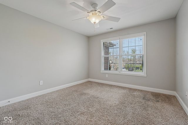 6677 W May Apple Drive, Mccordsville, IN 46055