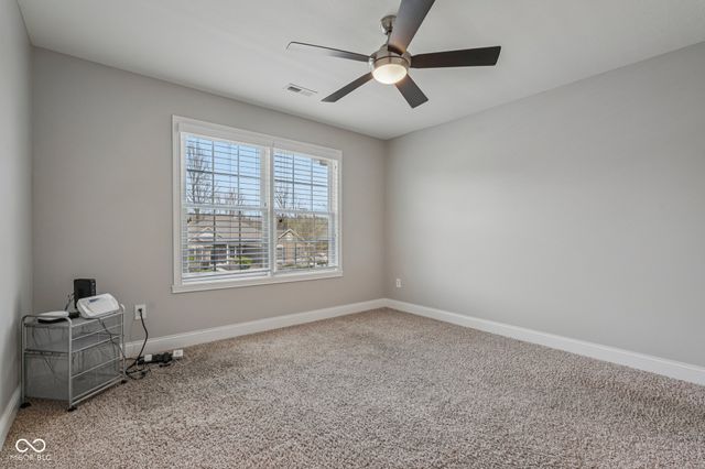 6677 W May Apple Drive, Mccordsville, IN 46055