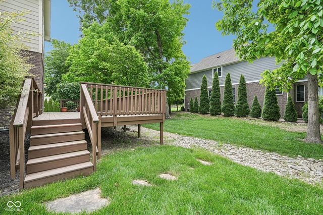 6677 W May Apple Drive, Mccordsville, IN 46055