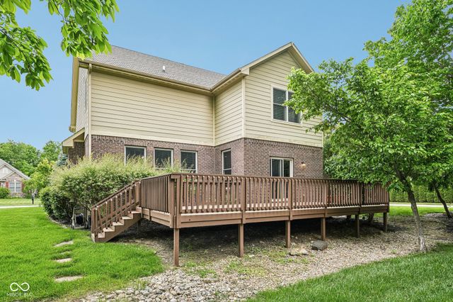 6677 W May Apple Drive, Mccordsville, IN 46055