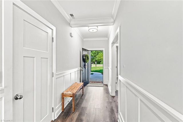 78 Robinhood Circle, Winston-salem, NC 27106