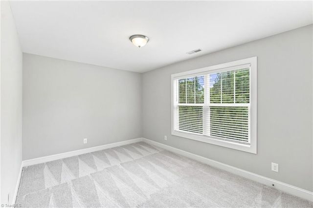 78 Robinhood Circle, Winston-salem, NC 27106
