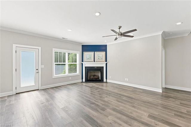78 Robinhood Circle, Winston-salem, NC 27106