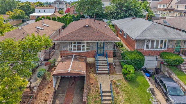 15018 8th Avenue, Whitestone, NY 11357
