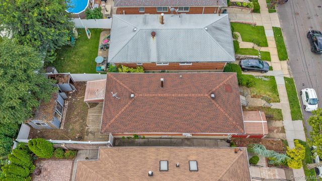 15018 8th Avenue, Whitestone, NY 11357