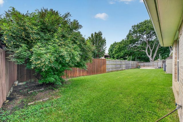 2625 Juniper Lane, Grapevine, TX 76051