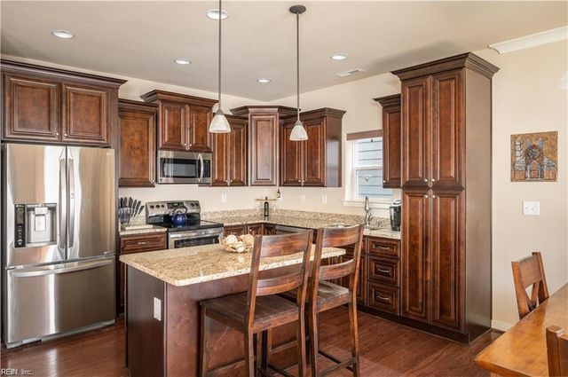 225 Floridays WAY, Virginia Beach, VA 23452